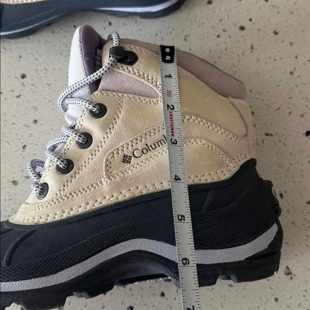 Columbia Snow King Women’s Leather Rubber Beige Gray Purple Snow Boots Size 6.5